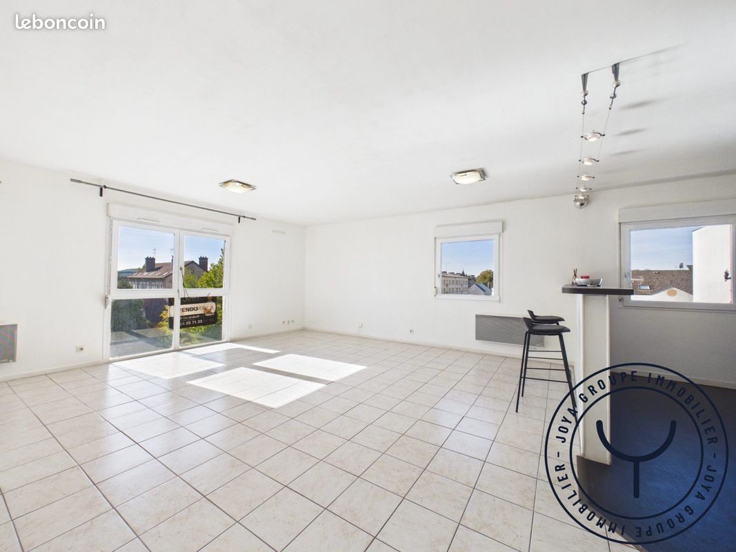 Appartement 3 pièces 75 m² · à Troyes · 75 m² · 120 000 €