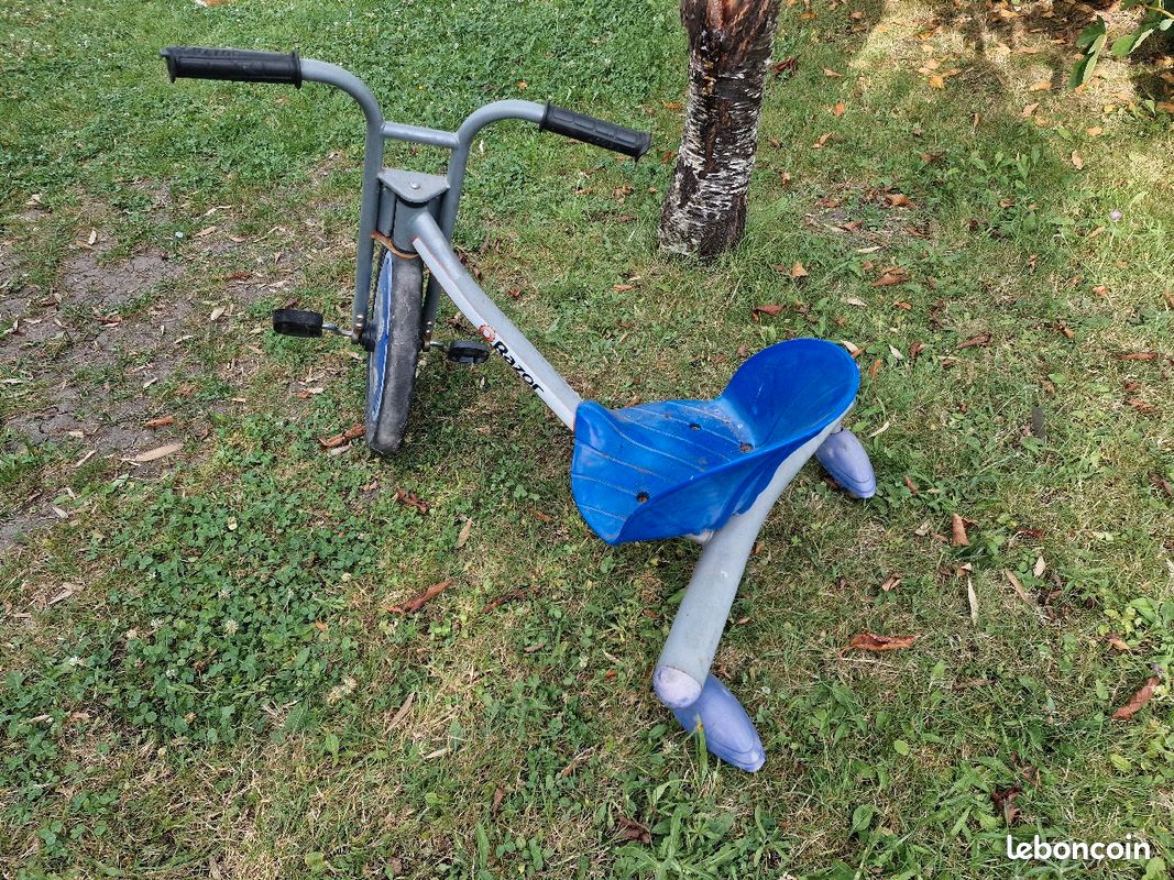 Tricyle Razor (image 3)