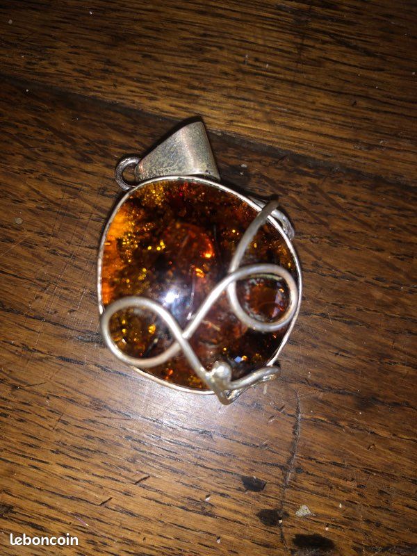 Magnifique pendentif Ambre de la Baltique et argent 925/1000 (image 3)
