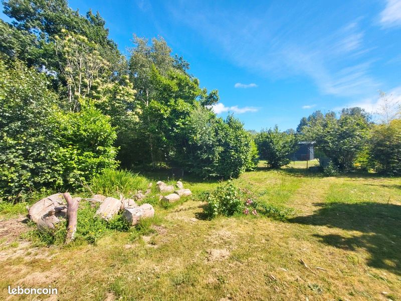 Terrain 782 m² Argol · 52 000 €