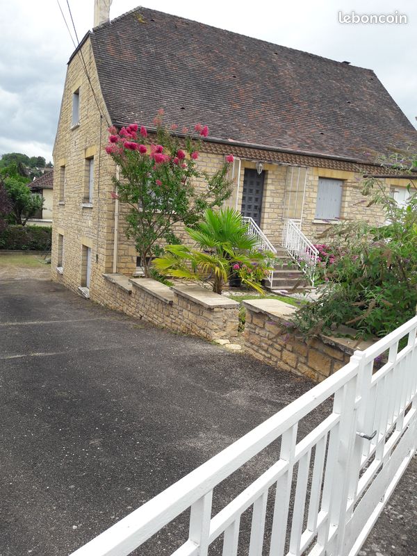 Maison 7 pièces 150 m² · à Sarlat-la-Canéda · 150 m² · 265 000 €