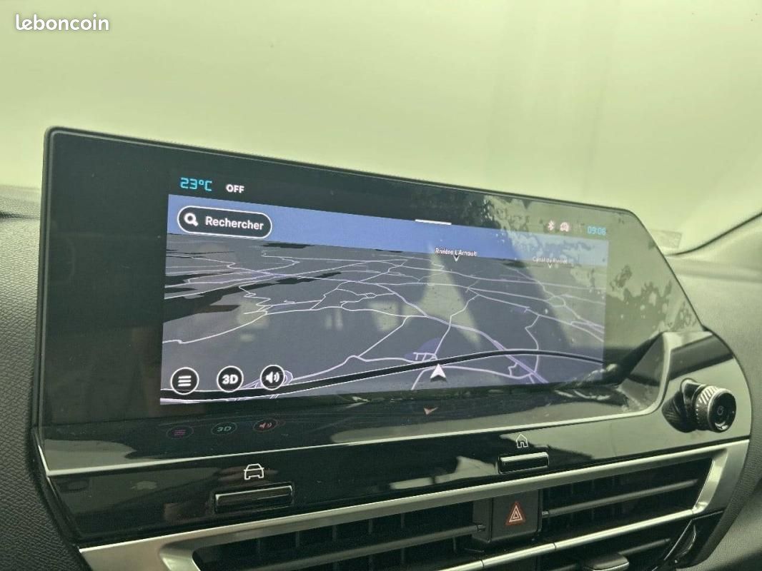 Citroën C4 SOCIETE BLUEHDI 130 EAT8 - PRO BUSINESS R (image 18)