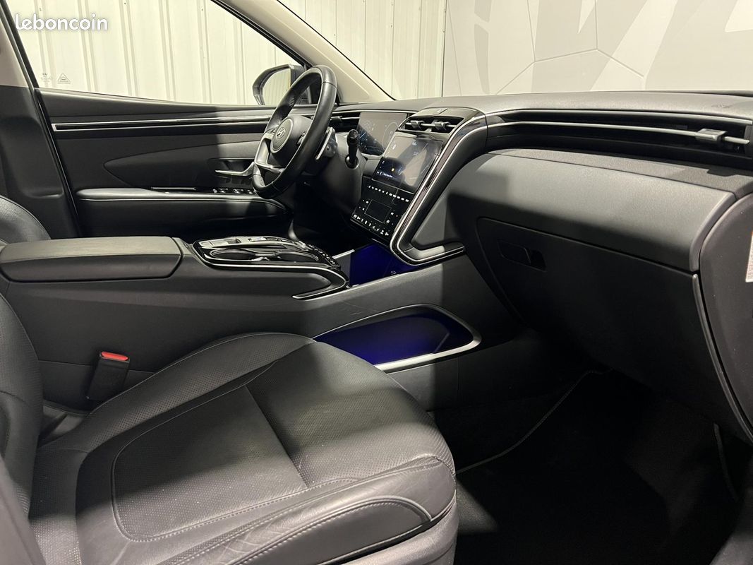 HYUNDAI TUCSON 1.6 T-GDI 230 Hybrid BVA6 Executive (image 8)