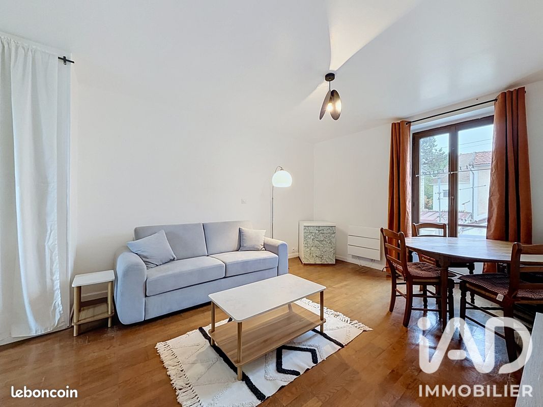 Appartement 1 pièce 25 m² · à Brunoy · 25 m² · 780 €/mois