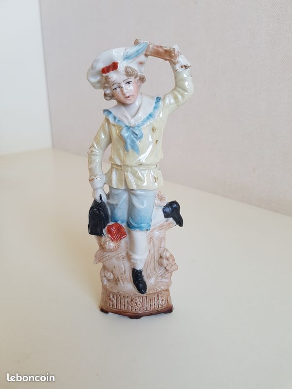 Statuettes (image 4)