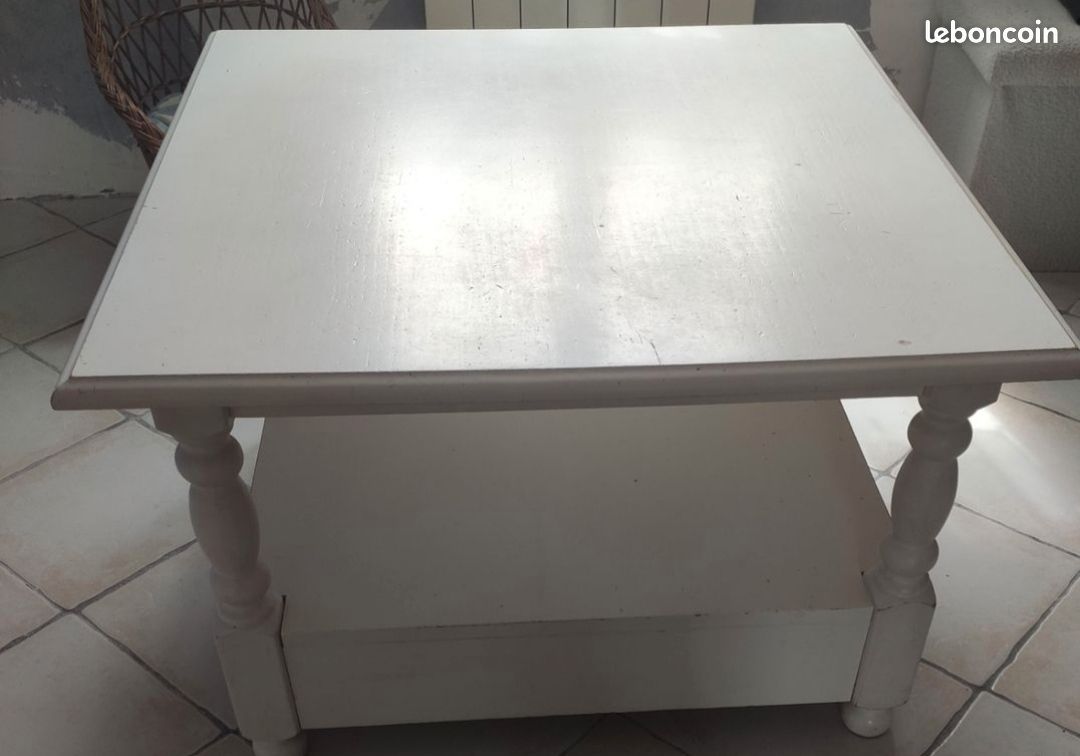 Table basse carrée 80x80 – 2 tiroirs – grand plateau (image 2)