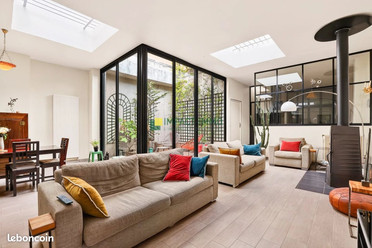 Appartement 216 m² · à Colombes · 216 m² · 750 000 €