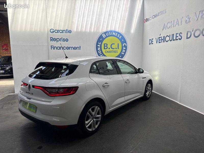 Renault MEGANE IV 1.5 BLUE DCI 115CH BUSINESS (image 5)
