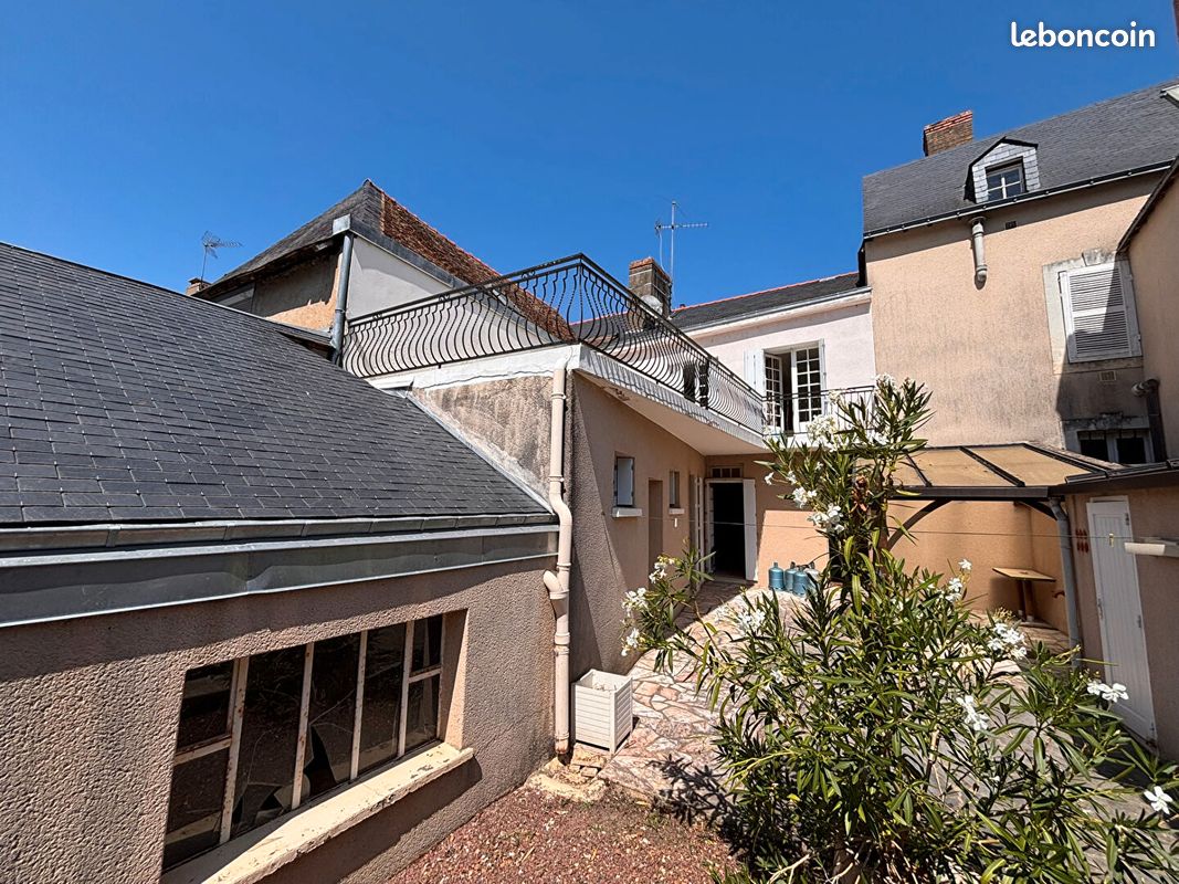 Maison 4 pièces 110 m² · à Malicorne-sur-Sarthe · 110 m² · 159 914 €