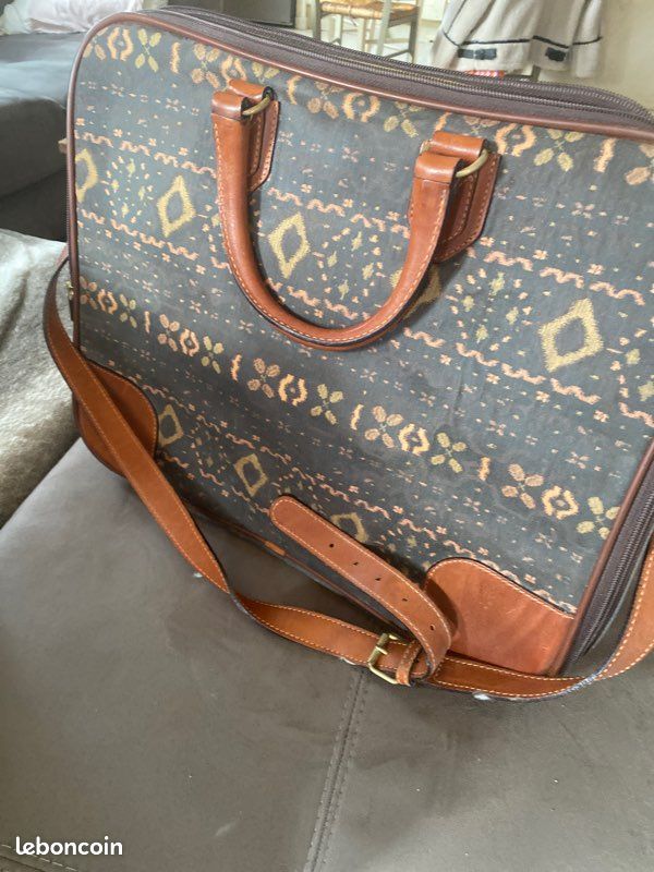 Sac de voyage (image 2)