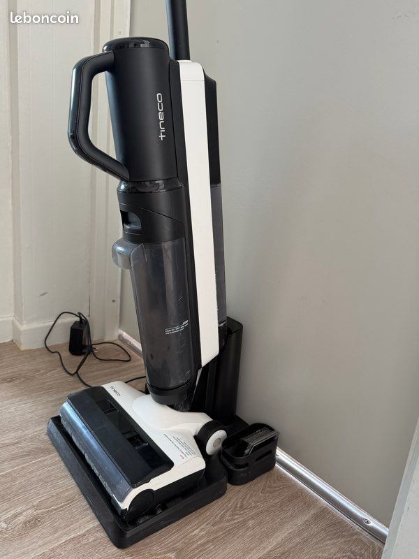 Aspirateur Tineco S3 – Noir/blanc, Presque Neuf (sans étiquette), Excellent état
