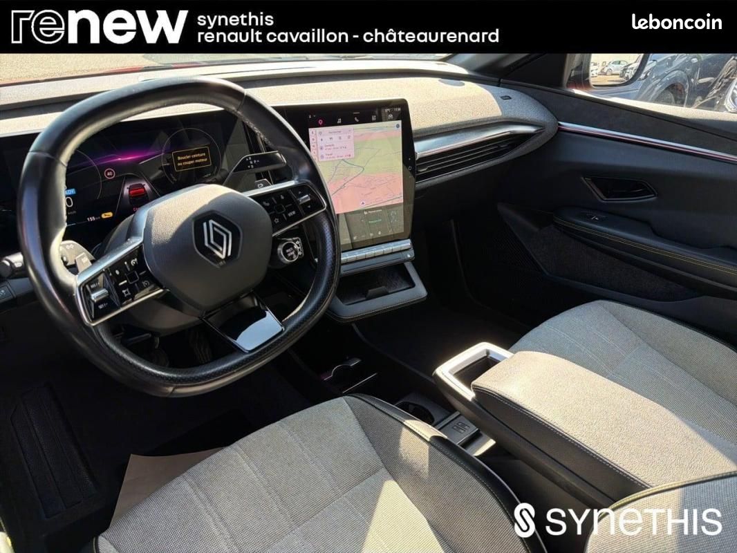 Renault Mégane E-TECH EV60 220 ch optimum charge Techno (image 11)