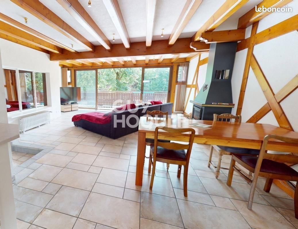 Maison 11 pièces 260 m² · à Kruth · 260 m² · 233 000 €