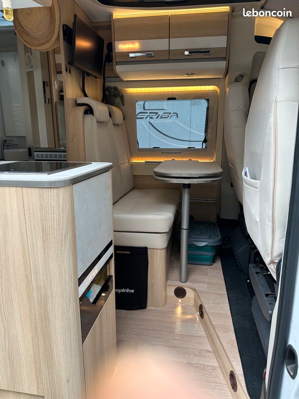 Van fourgon Magellan 540 (image 3)