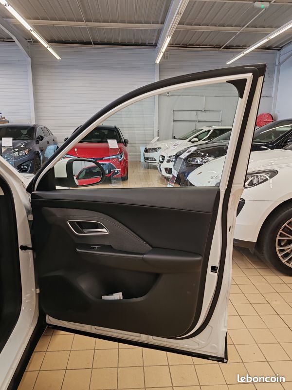 MG ZS 1.5 L hybrid + 197 ch Comfort SOUS GARANTIE CONSTRUCTEUR (image 24)