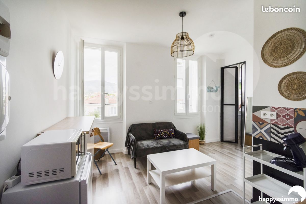 Appartement 2 pièces 25 m² · à Toulon · 25 m² · 560 €/mois