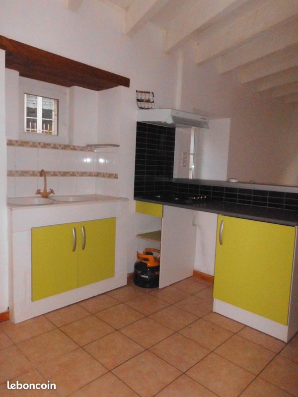 Maison 2 pièces 50 m² · à Pont-l'Abbé-d'Arnoult · 50 m² · 560 €/mois