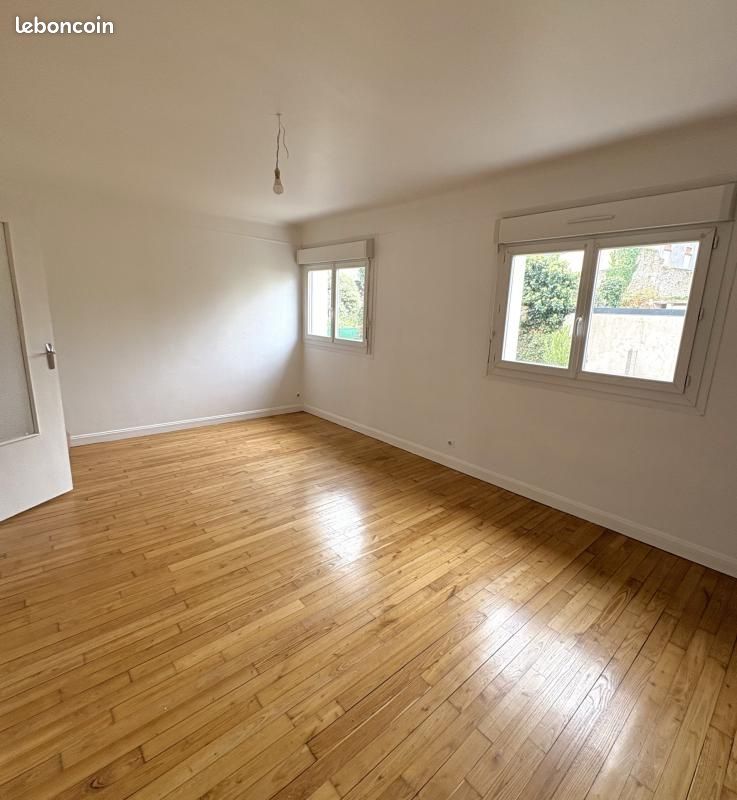 Immeuble 3 pièces 180 m² · à Lorient · 180 m² · 440 000 €