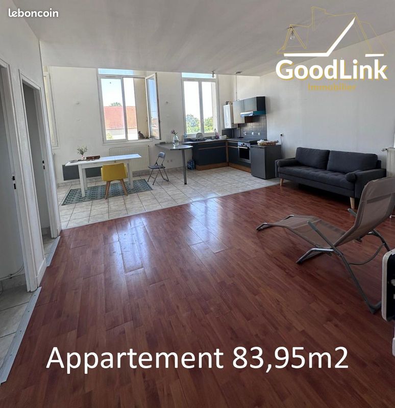 Immeuble 1057 m² · à Varennes-sur-Seine · 1 057 m² · 849 000 €