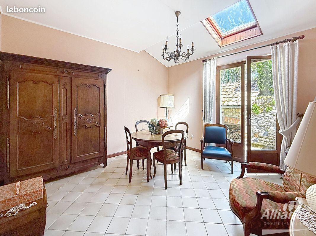 Maison 5 pièces 97 m² · à Montbéliard · 97 m² · 134 900 €