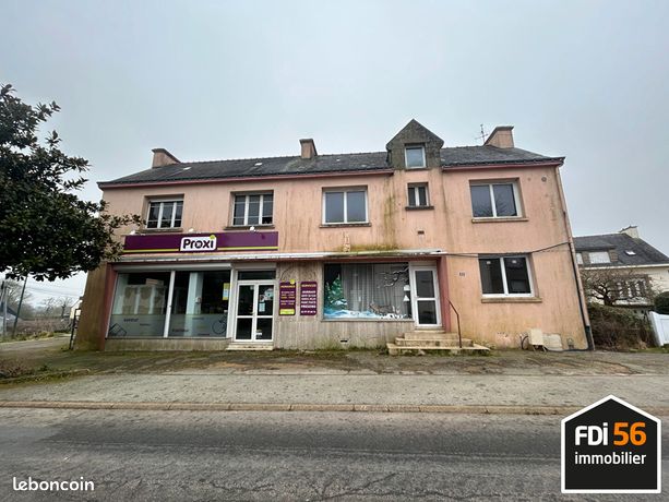 Maison 8 pièces 375 m²