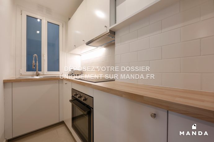Appartement a louer paris-18e-arrondissement - 2 pièce(s) - 39 m2 - Surfyn
