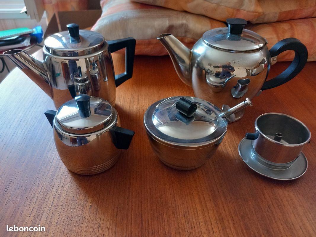 Service a café (image 1)