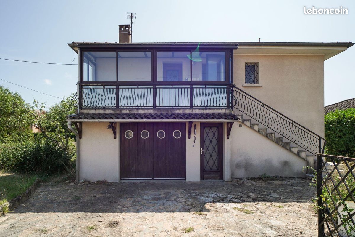 Maison 6 pièces 121 m² · à Replonges · 121 m² · 169 400 €