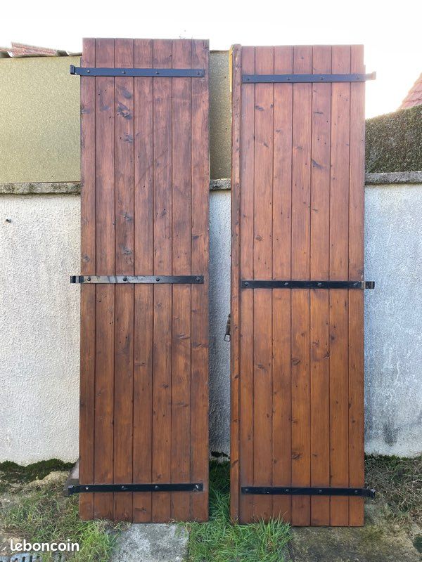 Volets bois (image 1)