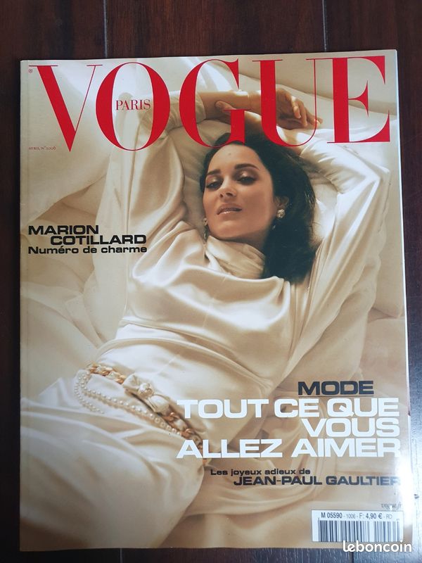 Magazine VOGUE n°1006 Avril 2020 Collection