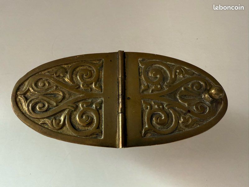 Navette encensoir bronze croix église messe XIXème siècle (image 3)