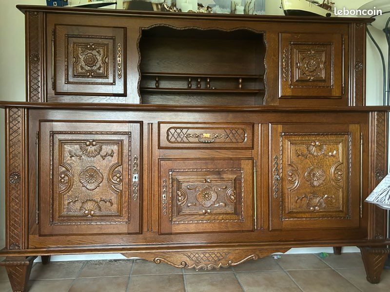 Buffet + table + 6 chaises type basque (image 1)