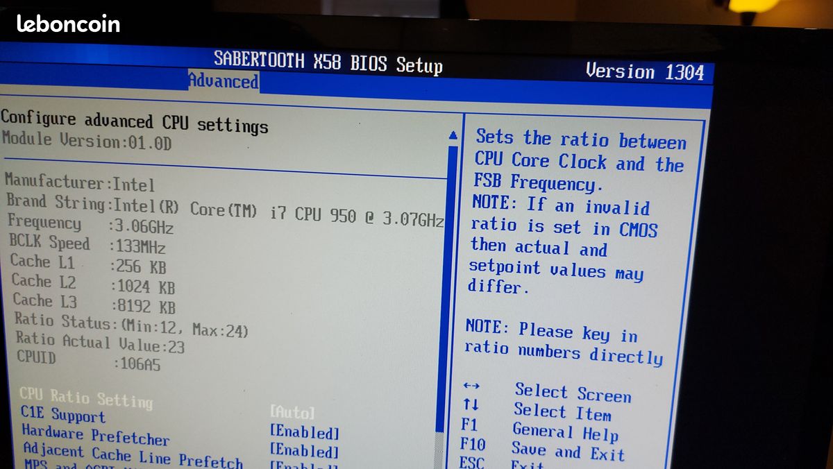 ASUS Sabertooth X58 LGA 1366 DDR3 I7 Extreme/I7 24GB Accessoires