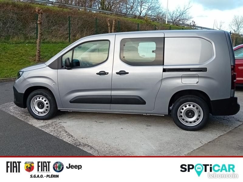 Fiat Doblo Fg XL Diesel 100ch Cabine Approfondie repliable (image 5)