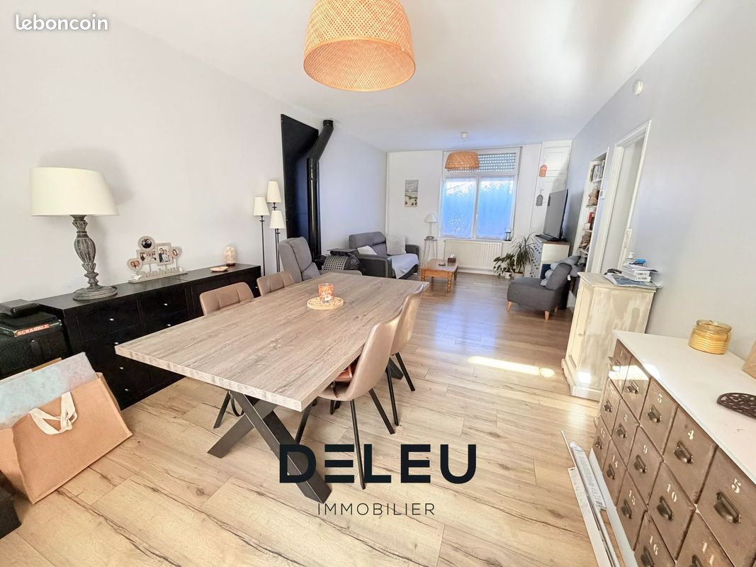 Maison 5 pièces 95 m² · à Wasquehal · 95 m² · 335 000 €