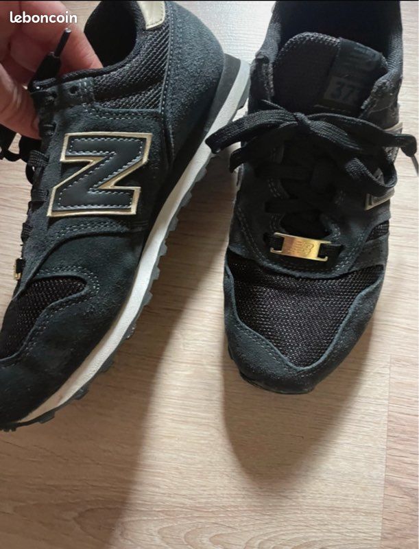 Chaussures Femme New Balance Noire Et Or Femme Basket New Balance