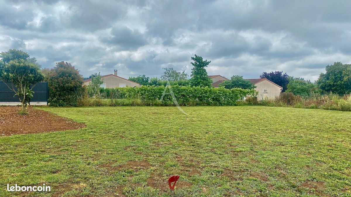 Terrain 640 m² ALBI (image 1)