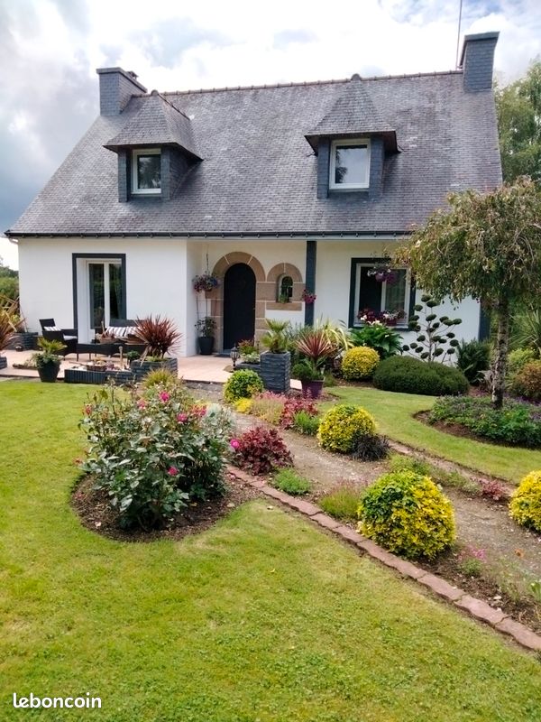 Maison 5 pièces 130 m² · à Plouray · 130 m² · 200 000 €