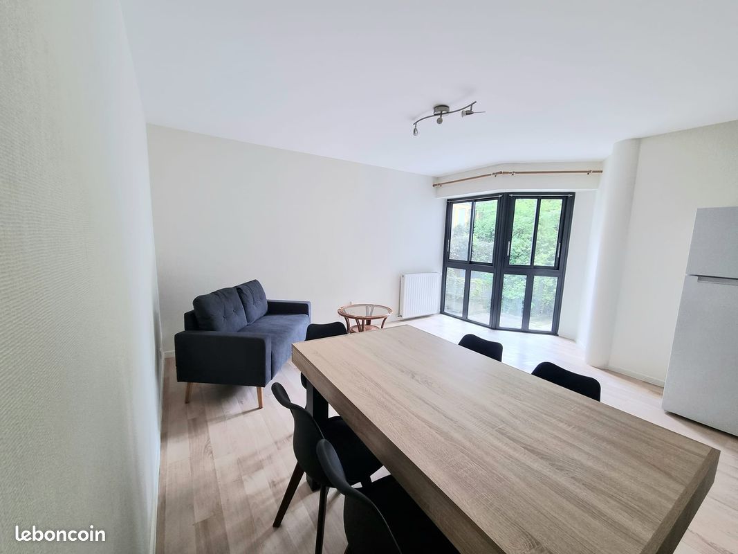 Appartement 2 pièces 49 m² · à Rennes · 49 m² · 855 €