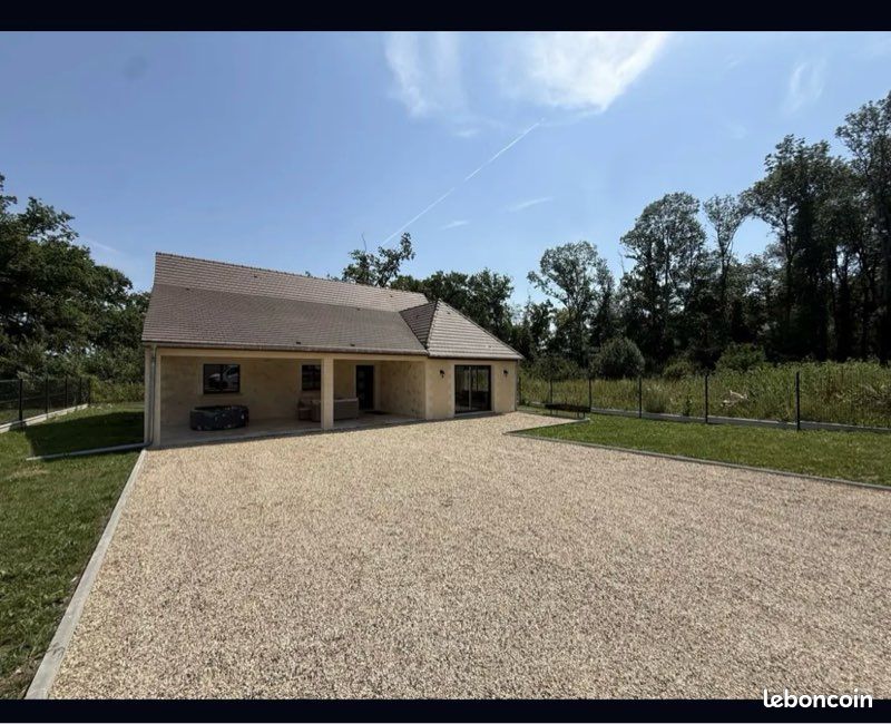 Maison 6 pièces 122 m² · à Blaru · 122 m² · 335 000 €