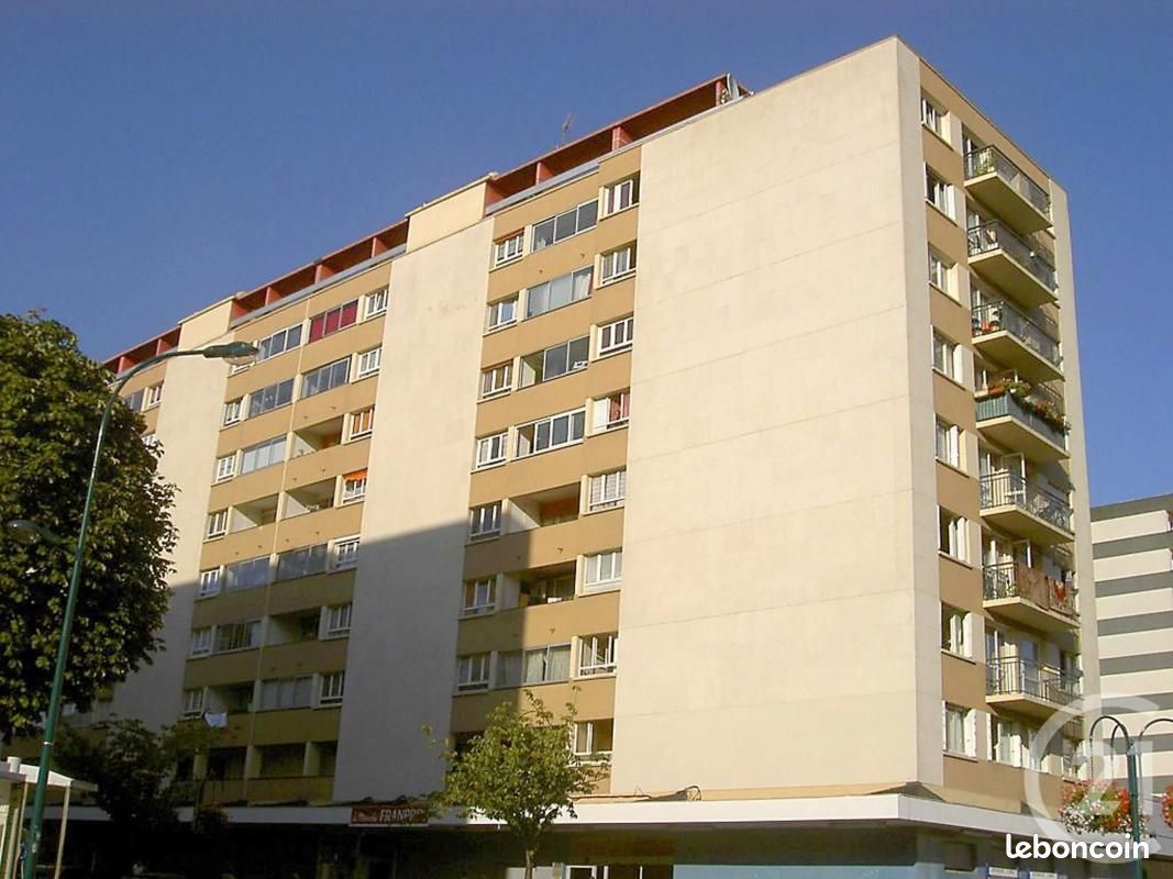 Appartement 3 pièces 74 m² · à Garges-lès-Gonesse · 74 m² · 111 000 €