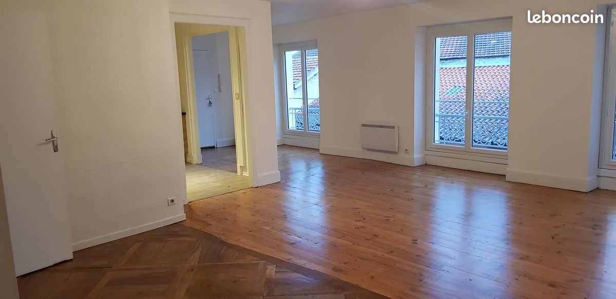 Appartement 4 pièces 95 m² · à Gaillac · 95 m² · 790 €/mois