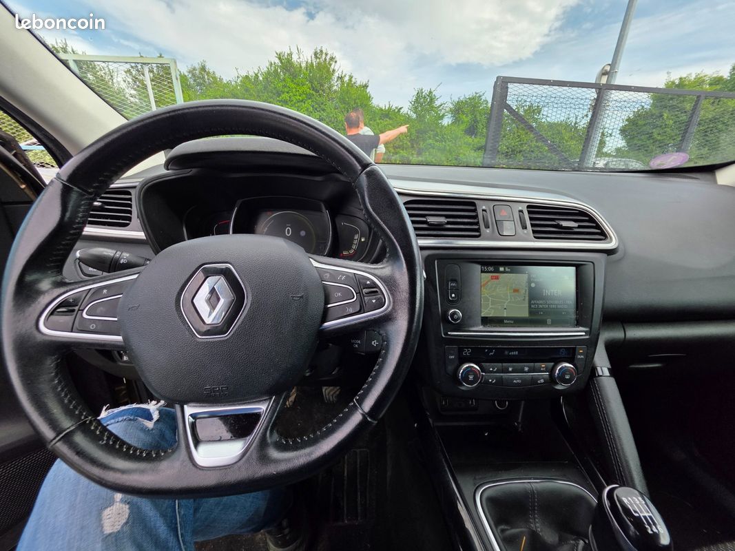 RENAULT KADJAR TCe 130 Energy Zen (image 6)
