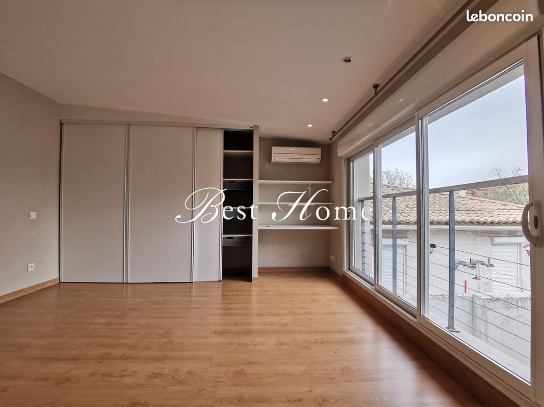 Appartement a louer nimes - 4 pièce(s) - 106 m2 - Surfyn