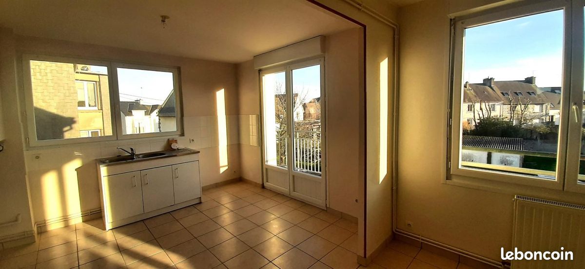 Appartement 3 pièces 70 m² · à Saint-Brieuc · 70 m² · 610 €