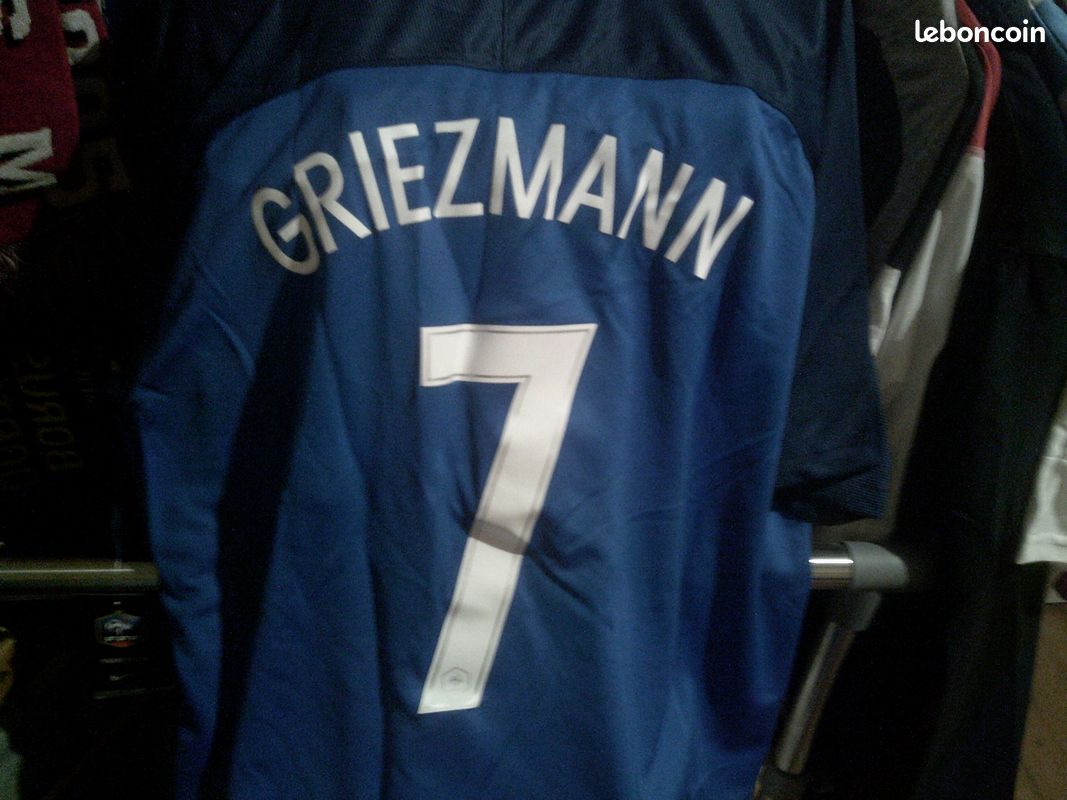 Maillot france 2018 etoile griezmann neuf avec etiquette xxl