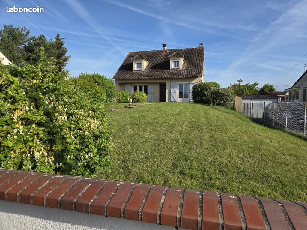Maison 6 pièces 122 m² · à Appoigny · 122 m² · 210 000 €