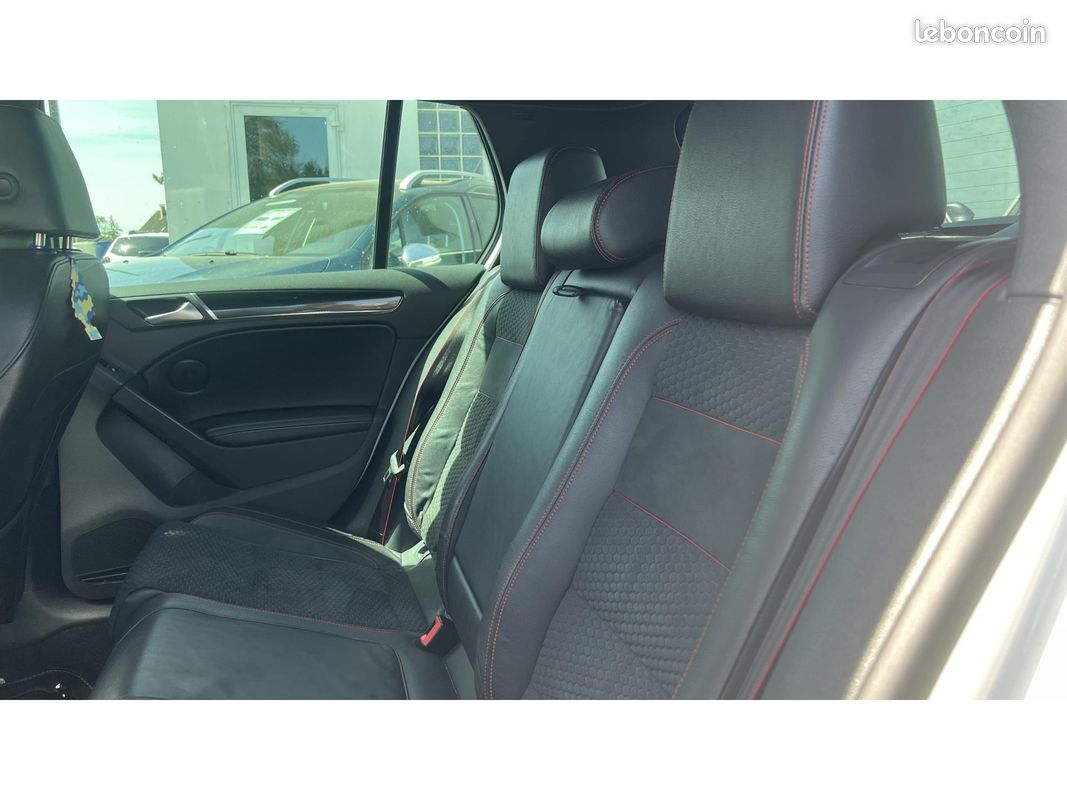 VOLKSWAGEN GOLF 2.0 TSI - 235 VI GTI Edition 35 - GARANTIE 12 MOIS (image 15)