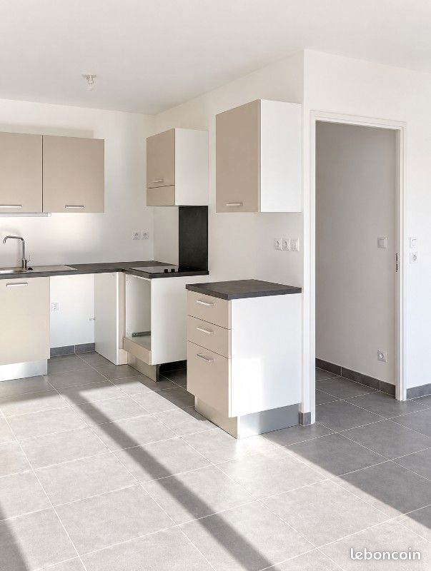 Appartement 3 pièces 65 m² · à La Seyne-sur-Mer · 65 m² · 975 €/mois