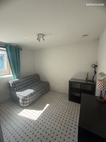 Studio 1 pièce 15 m²